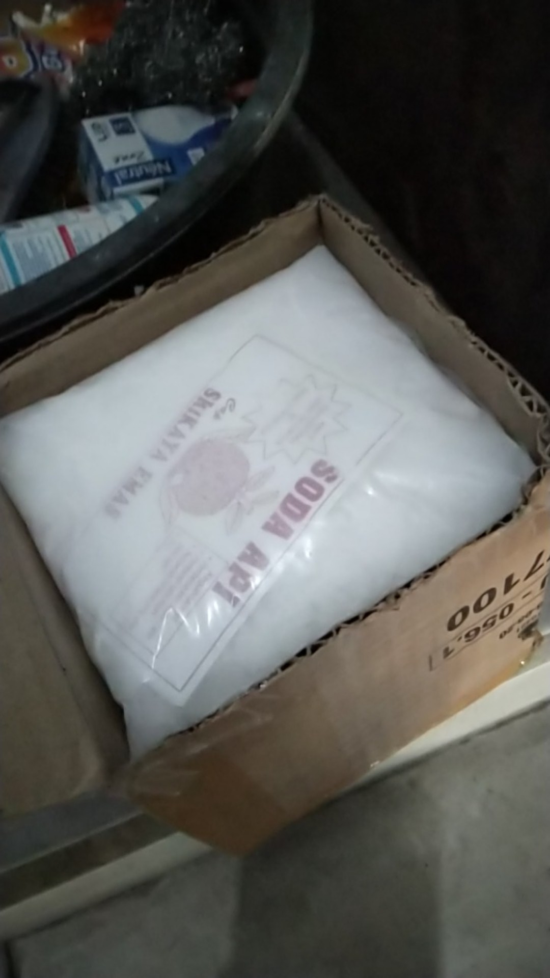 Soda Api / Naoh / Natrium Hydroxide / Sodium Hidroksida / Caustic Soda 1/2kg Srikaya Emas