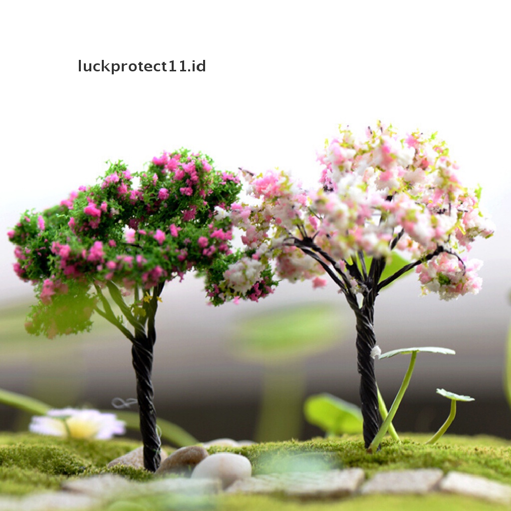 Ornamen Miniatur Pohon Untuk Rumah Boneka