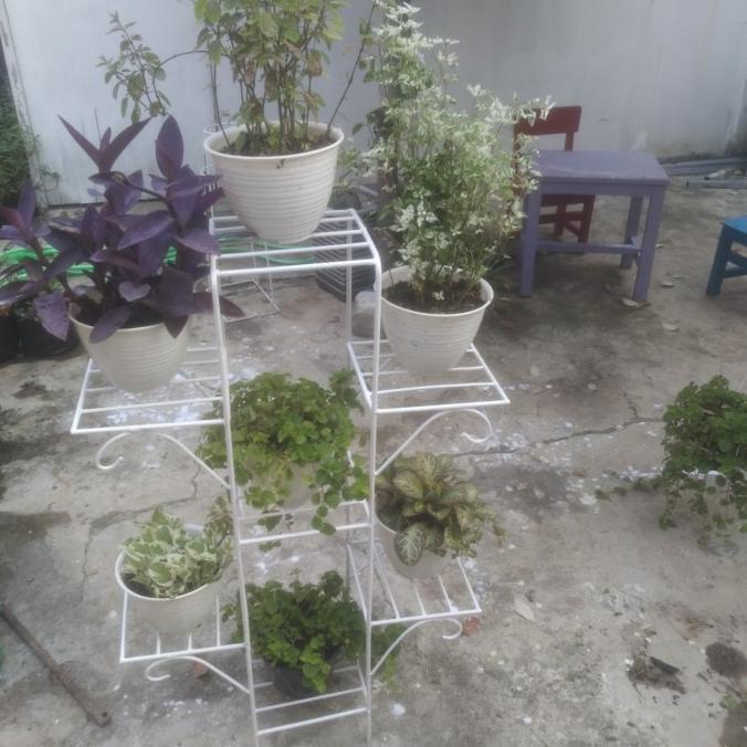 <<<<<] rak bunga besi 7 susun pot