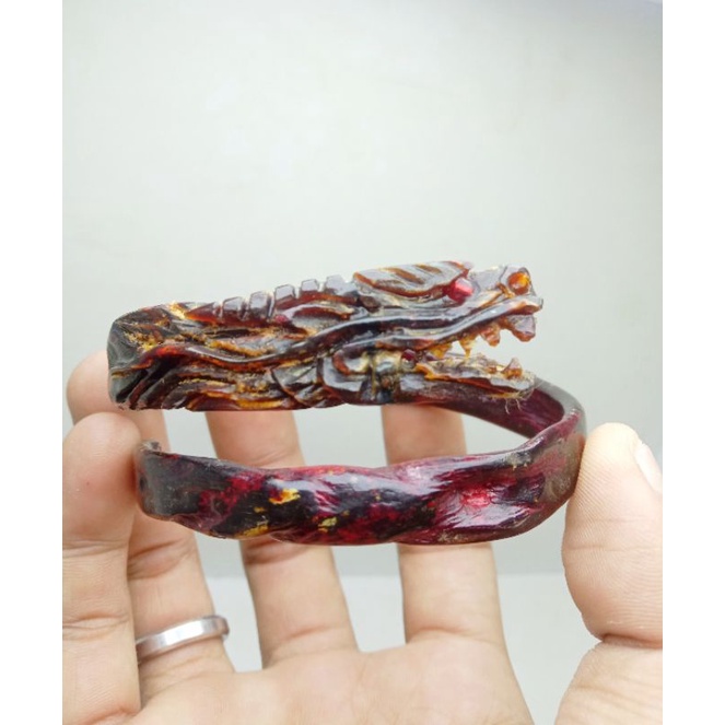 Gelang akar bahar merah kristal ukir 3D/ gelang akar bahar asli/ gelang akar bahar ukir