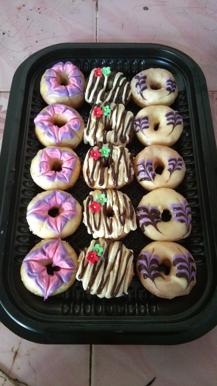 Mika Mulia Nampan Sedang / M (10 Pcs)