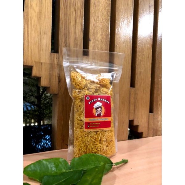 

Mie kremes pedas/camilan murah enak gurih