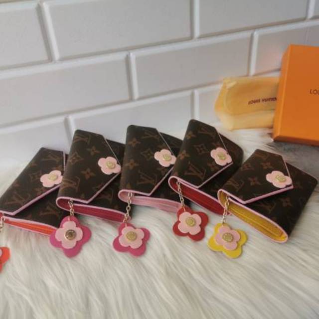 READY STOCK DOMPET WANITA BRANDED/ Wallet LV emilie bloom flower mini