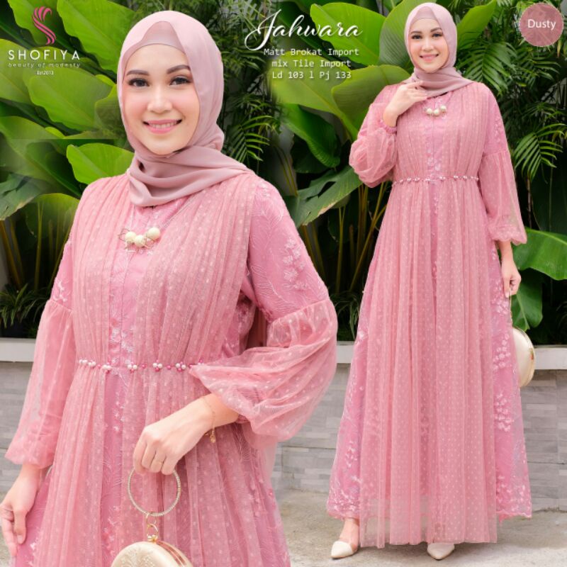 JAHWARA &amp; FAARIHA Maxi Dress Brokat Ori by Shofiya