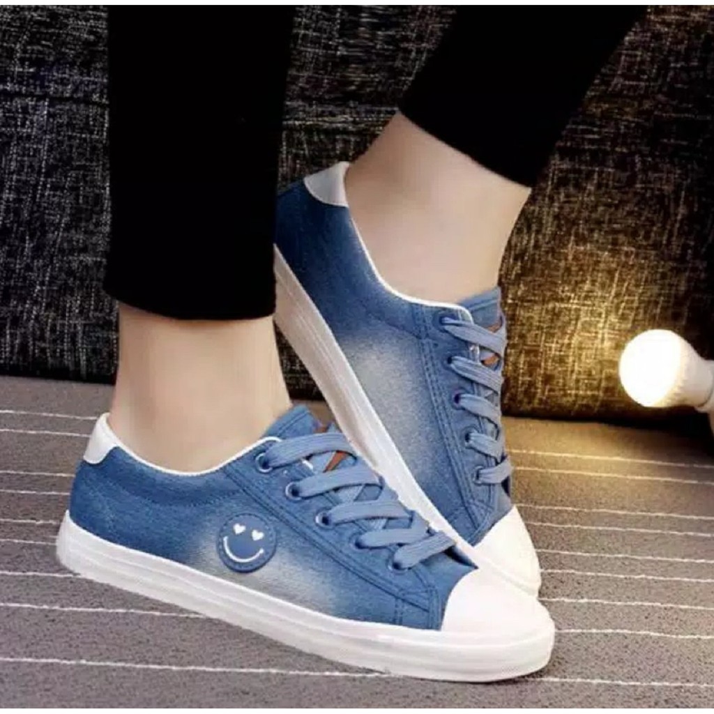 Sepatu Kets Wanita DENIM SMILE Biru muda/Biru dongker New-1