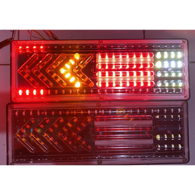 Stop Lamp Lampu Belakang Truk 24 Volt Model 5 Panah