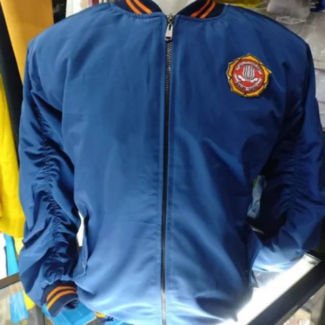 Jaket karang taruna