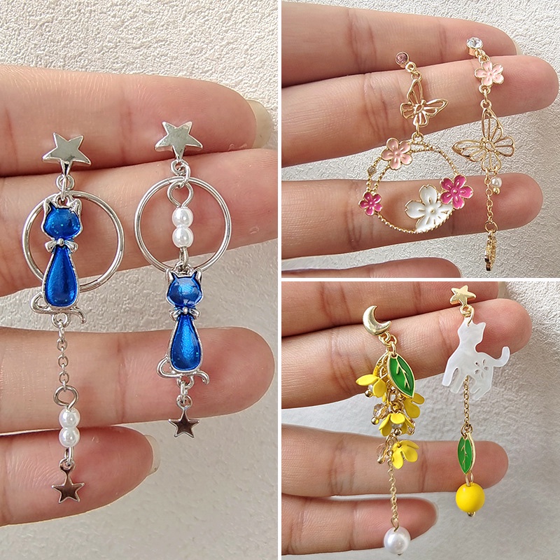 Anting Tusuk Gantung Wanita Desain Kupu-Kupu / Bulan / Bintang / osmanthus / Daun / Kucing Hias Mutiara Imitasi Untuk Hadiah butterfly