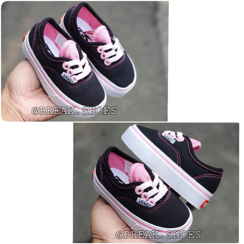 Sepatu anak autentik tali hitam pink / alas kaki anak perempuan