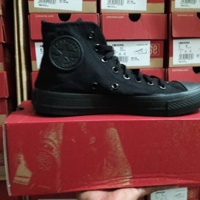 Sepatu Converse Full Black