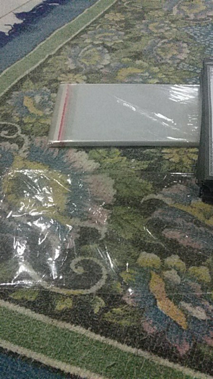 Plastik Undangan 1 Pack Isi 100. Plastik Berkualitas. Bahan Tebal Dan Tidak Mudah Sobek.