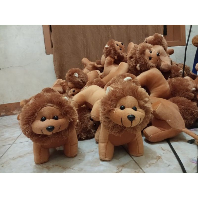 boneka singa ukuran s