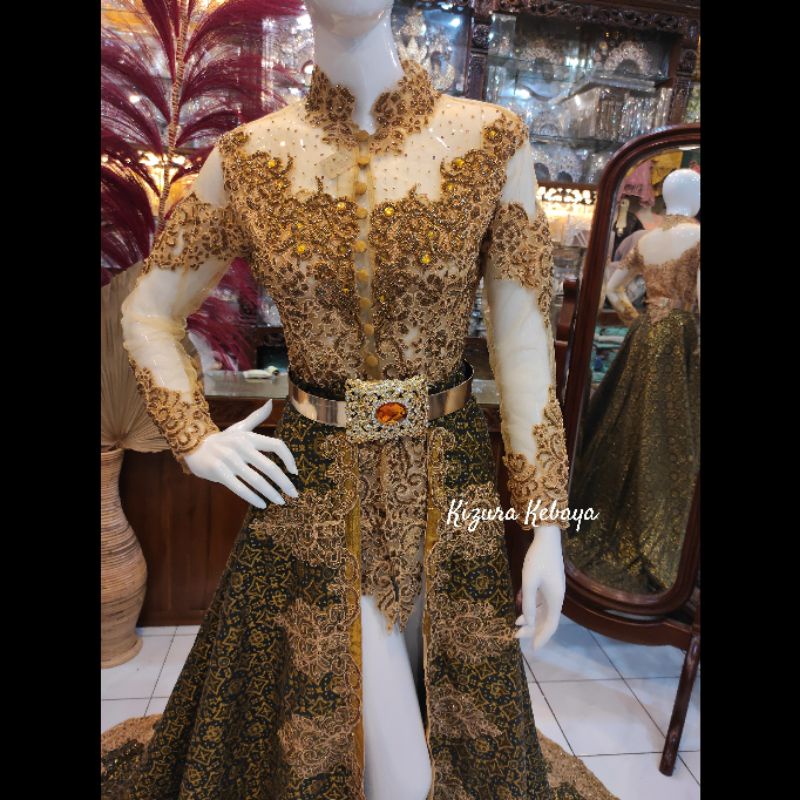 Kebaya Slim Pengantin Batik