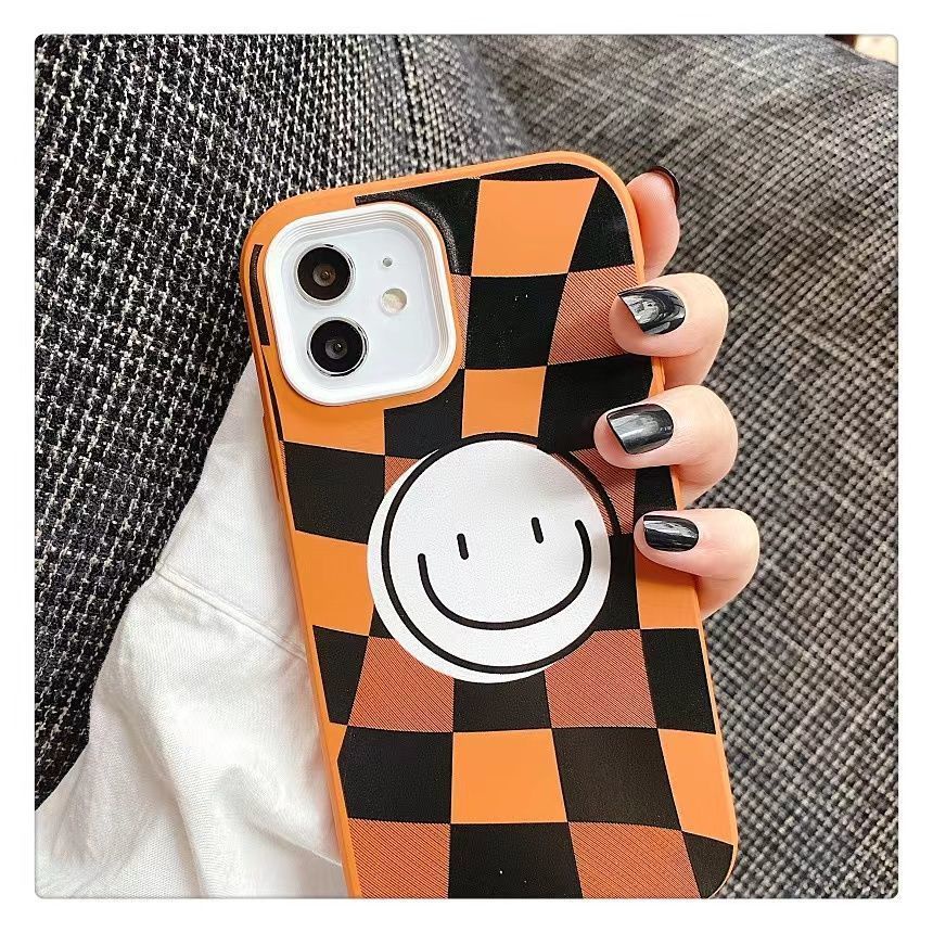 Case Motif Kotak-Kotak Smiley Face Untuk iphone 12 13 11 Pro Max X Xs Max Xr Kos3