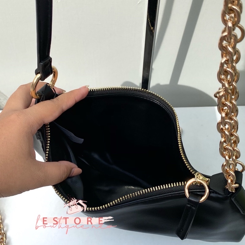 Pdr Shoulder Semi Circle Bag