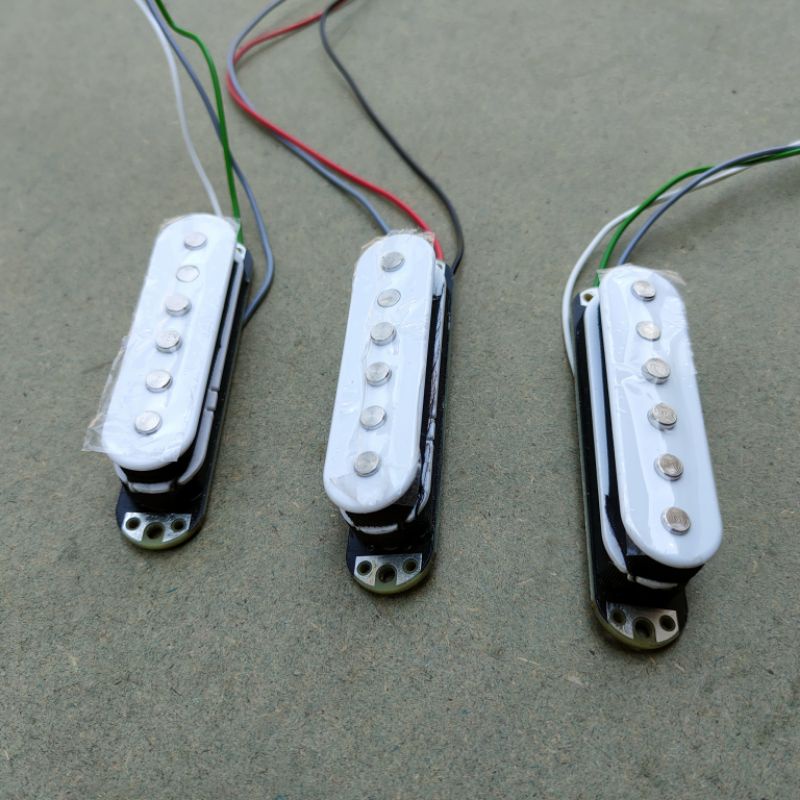 Pickup SSS Essentials Az