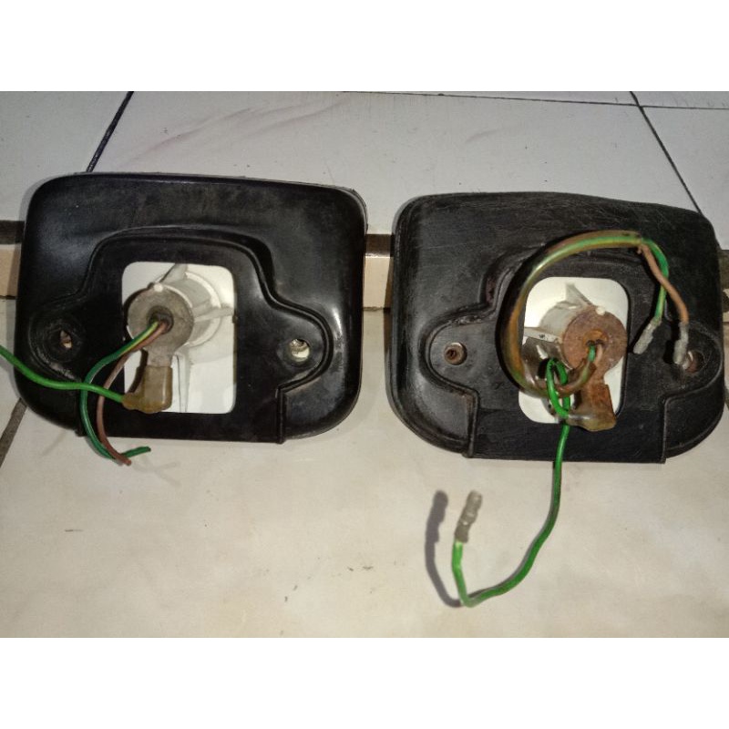 dudukan mika stoplamp belakang GL100/GL125 original copotan