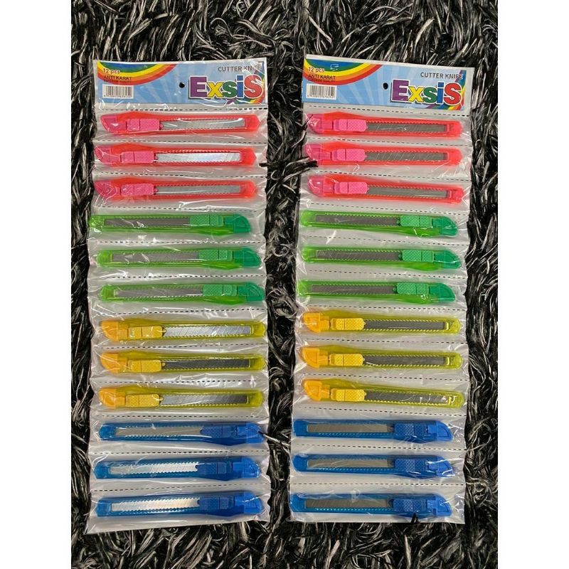 

PISAU CUTTER PLASTIK BESAR / KECIL WARNA WARNI