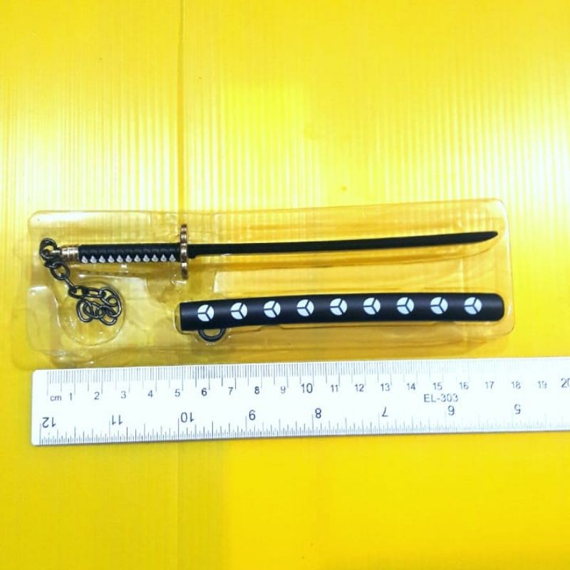 Gantungan kunci pedang one piece sushui roronoa Zoro hitam