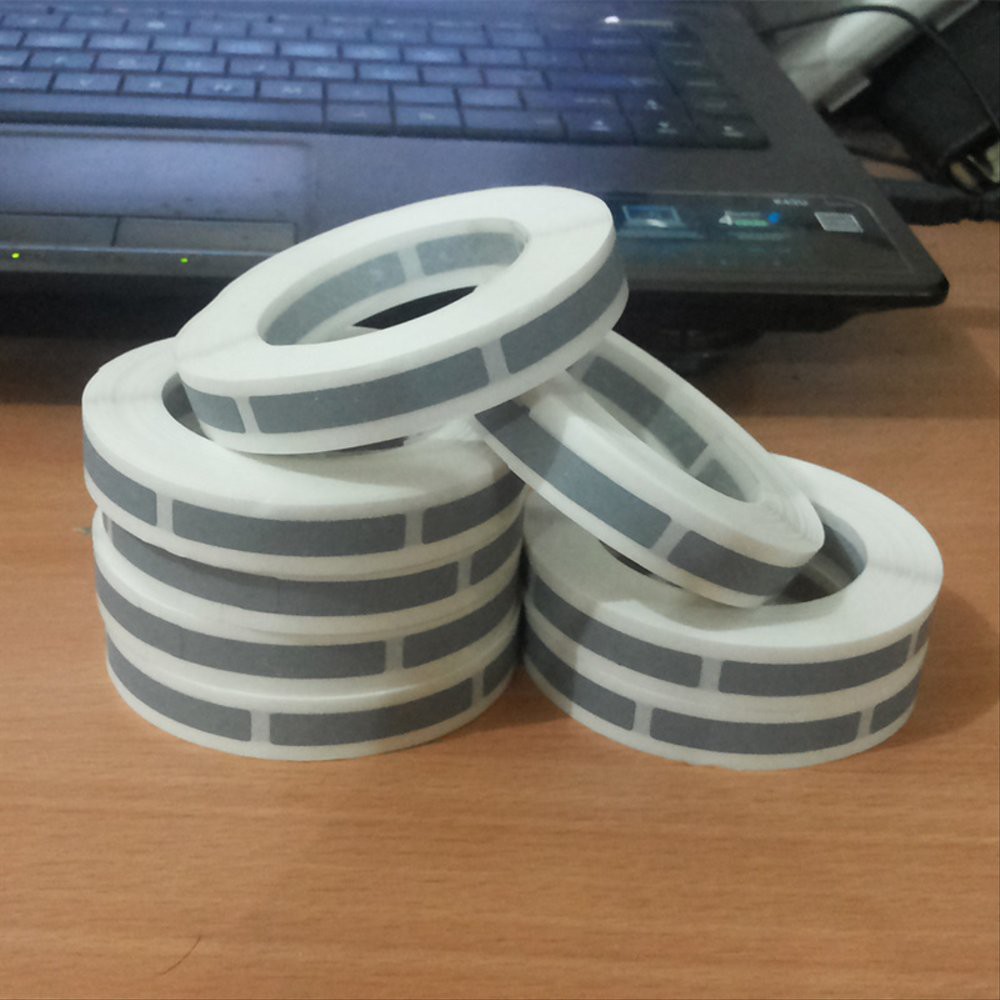 

Jual Label Gosok Penutup Voucher (Scratch Label) 36x6 mm Limited