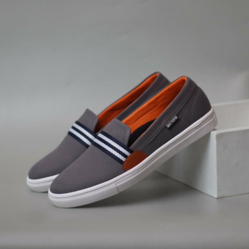 bungkusuku kante - Sepatu Pria Slip On Casual Slop Santai Kerja Nongkrong Original Canvas Premium