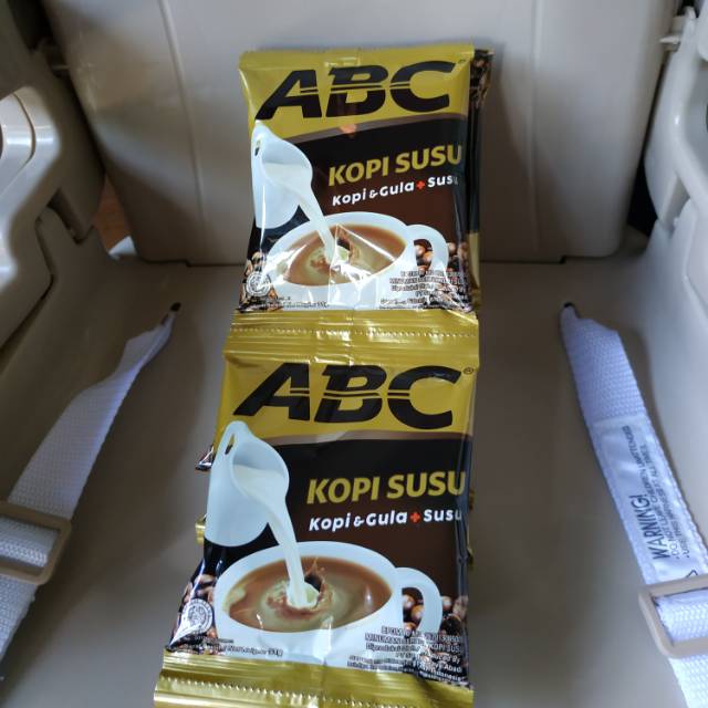 

Kopi Susu ABC 3in1 Kopi+Gula+Susu 31 g (1 Renceng Isi 10 Sachet)