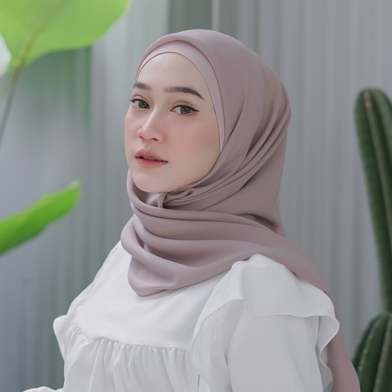 HIJAB BELLA SQUARE / HIJAB POLYCATTON-Silverqueen