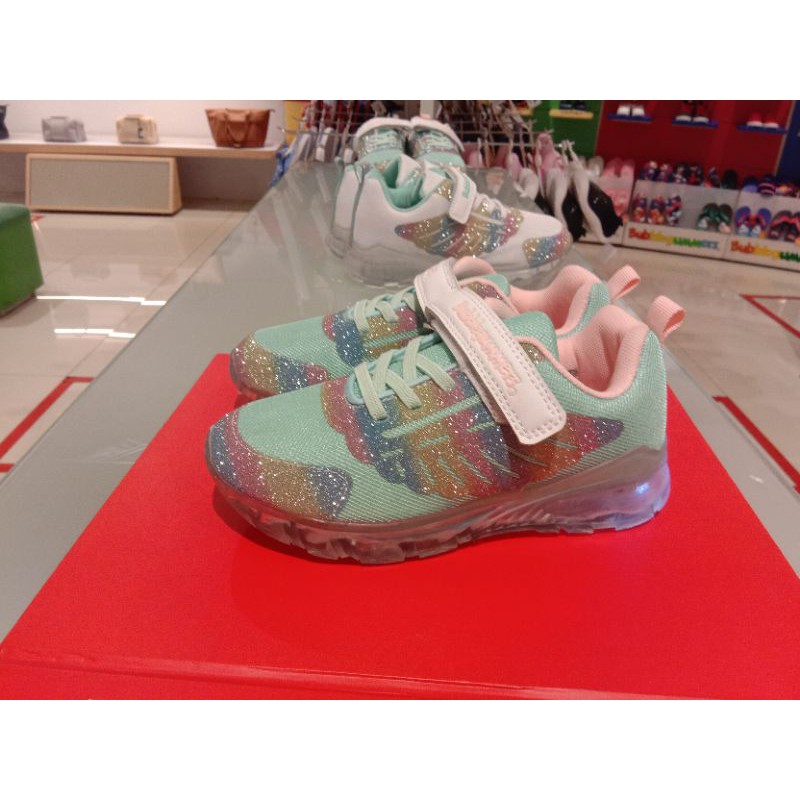 sepatu sneakers anak nyala perempuan