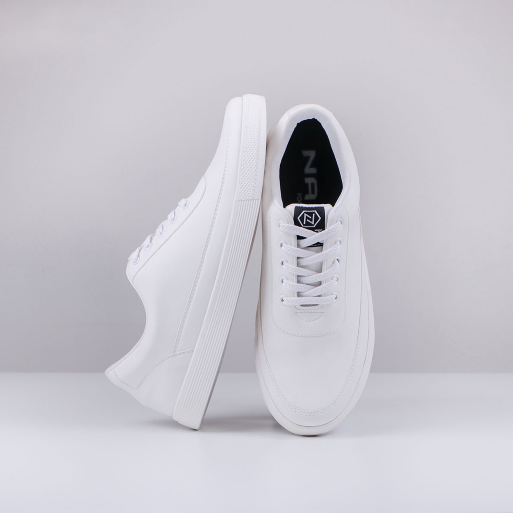 DEDRICK WHITE NAZ - Sepatu Sneakers Putih Polos Pria Casual Original