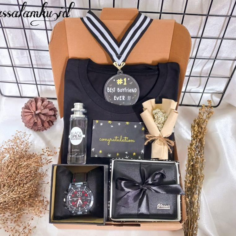 

Baru.datang KWTN7 HAMPERS COWOK KADO ULANG TAHUN / SPECIAL GIFT BOX COWOK //Ready