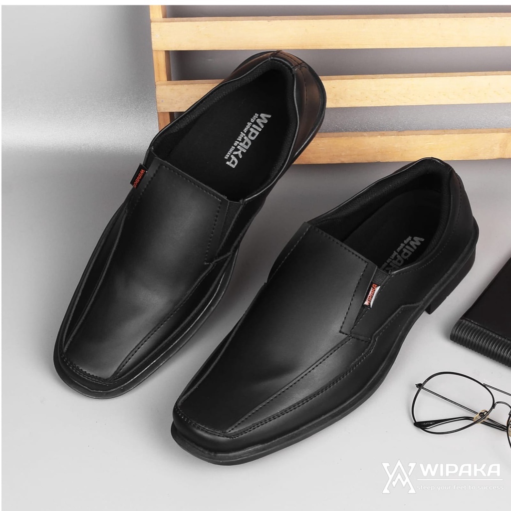 WIPAKA ORIGINAL - sepatu pantofel peria hitam kerja kantoran/kuliahan/kondangan formal black 004 kul