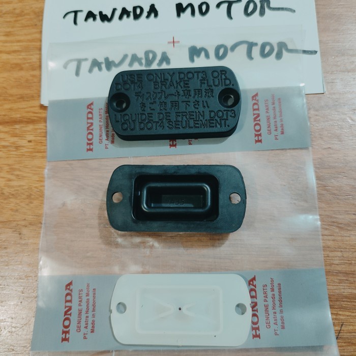 TUTUP MASTER REM ATAS SET HONDA VARIO 125 NEW LED K59 J