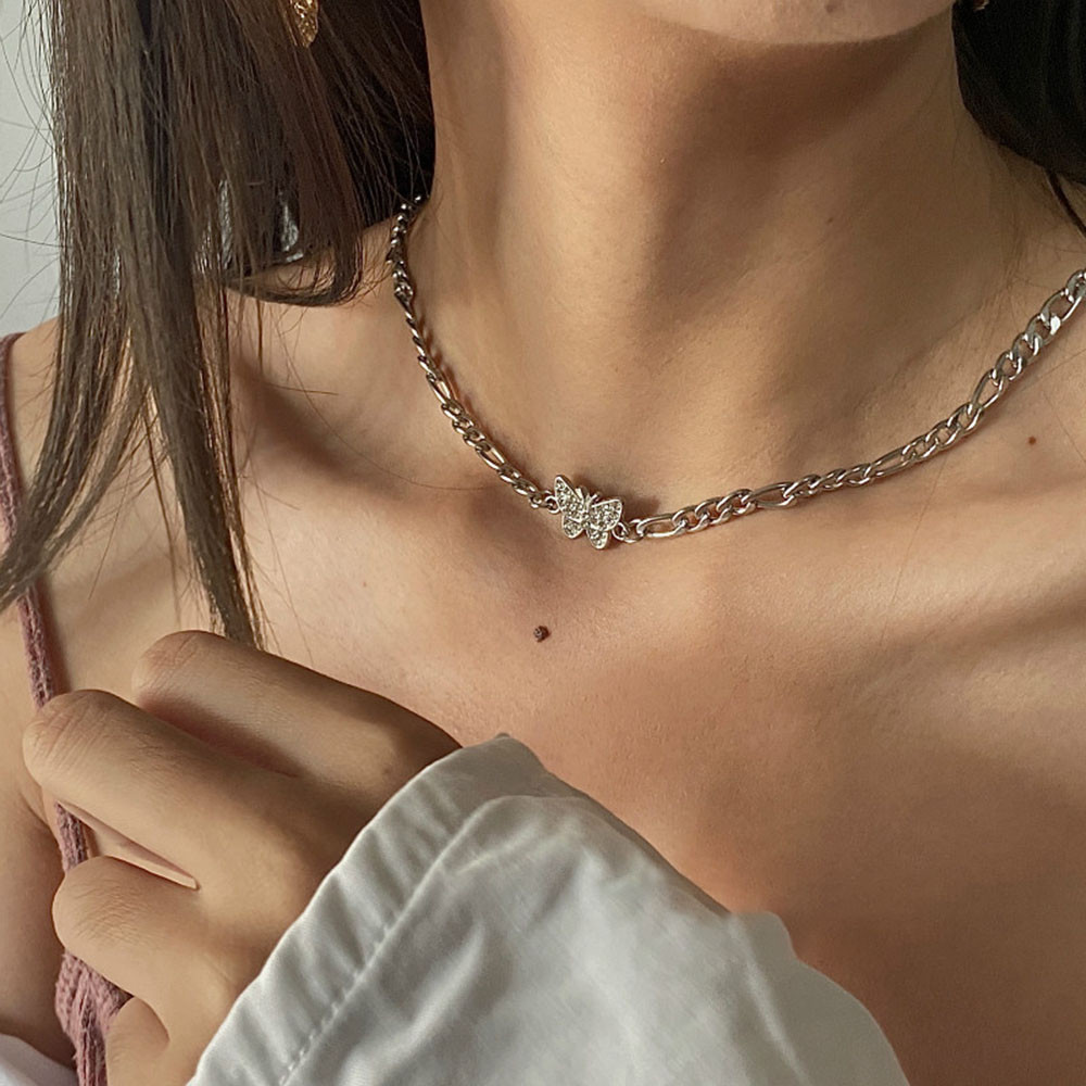 【COD Tangding】Diamond Butterfly Choker Light Luxury Small Crowd Slimmer Clavicle Necklace