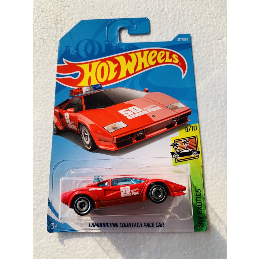 HOTWHEELS HOT WHEELS LAMBORGHINI COUNTACH POLICE CAR MERAH HW EXOTICS DIECAST MINIATUR MOBIL POLISI