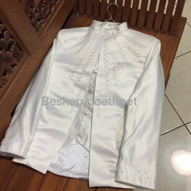 Ready Baju Putih Akad Nikah Jas Ijab Qobul Resepsi Pernikahan Basofi Muslim Putih Modern