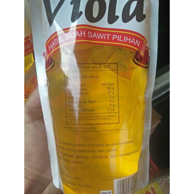 

minyak goreng viola refill 800ml