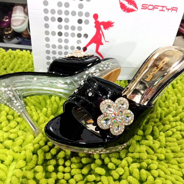 Sandal heels SOFIYA BUNGA HITAM
