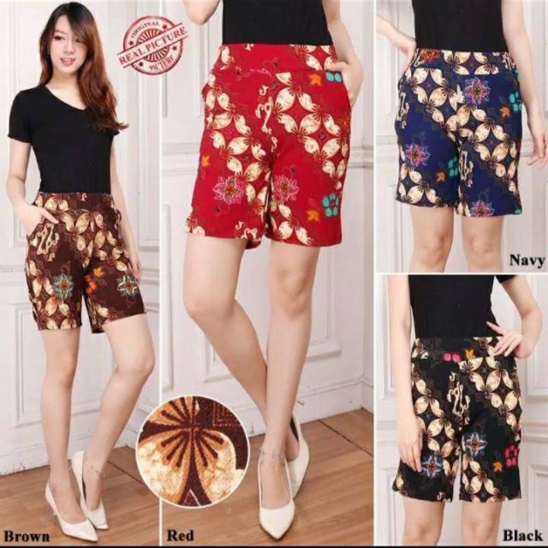 CELANA PENDEK MOTIF BATIK DAN BUNGA BAHAN KATUN STRECTH / HOT PANTS BATIK DAN BUNGA