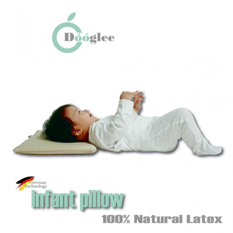 Dooglee Flat Infant Pillow With Case Support 6M+