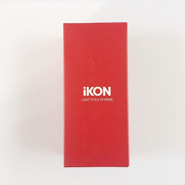 IKON OFFICIAL LIGHTSTICK KEYRING