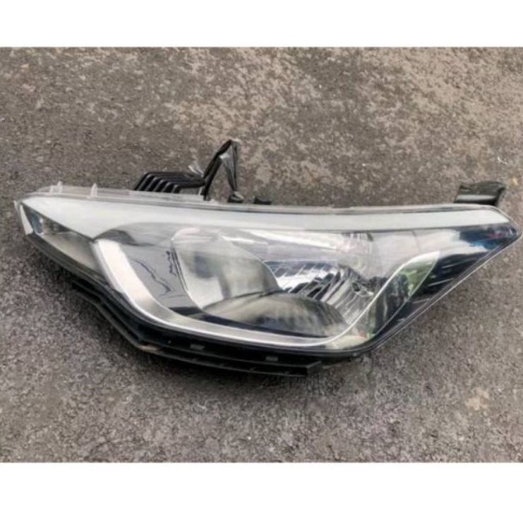 Headlamp Hyundai i20