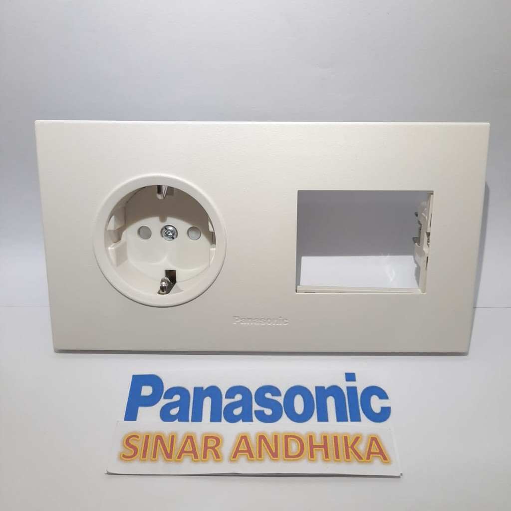 STOP KONTAK SINGLE (CP) + FRAME SAKLAR PUTIH STYLE E PANASONIC WESJP 11212W