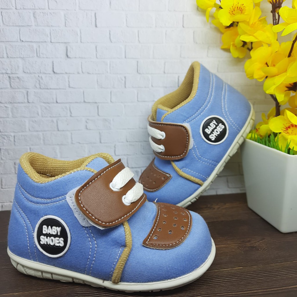 [TAMAN SEPATUKU] SEPATU TRENDY MURAH SNEAKER ANAK LAKI-LAKI BABY SHOES 12 3 TAHUN SOL BUNYI CIT CIT GAX10