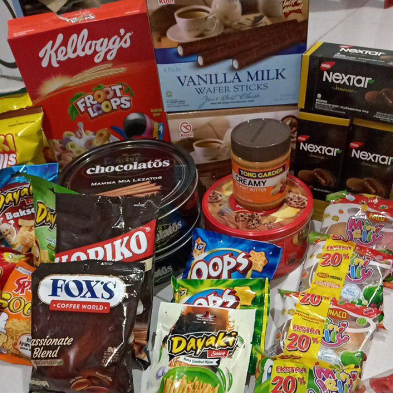 

PARCEL NATAL TAHUN BARU ISI MIX SESUAI BUDGET HARGA/HAMPERS SNACK GIFT BOX MURAH