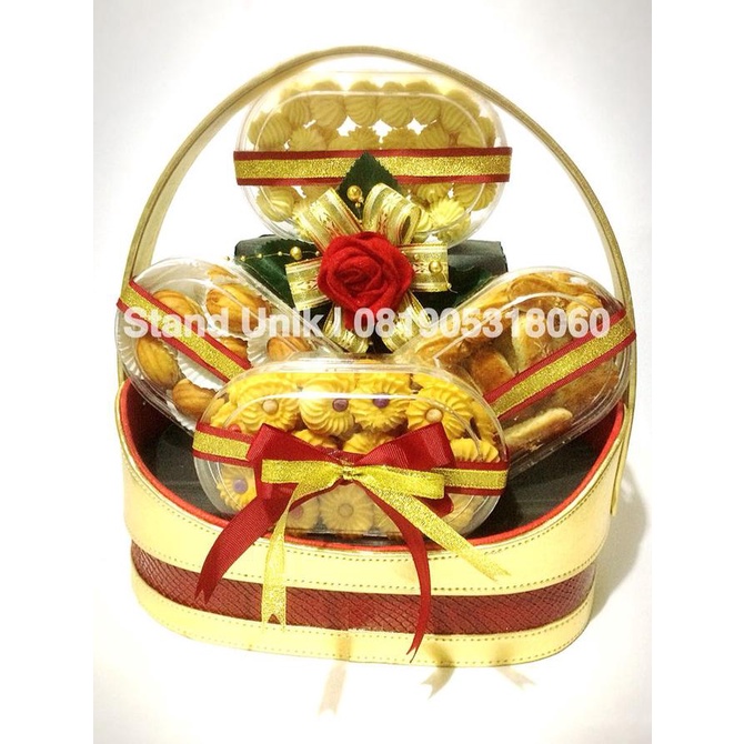 

PARCEL LEBARAN/PARCEL KUE/NATAL TAHUN BARU/IMLEK/SESERAHAN/GIFT/HAMPER DC452CD3