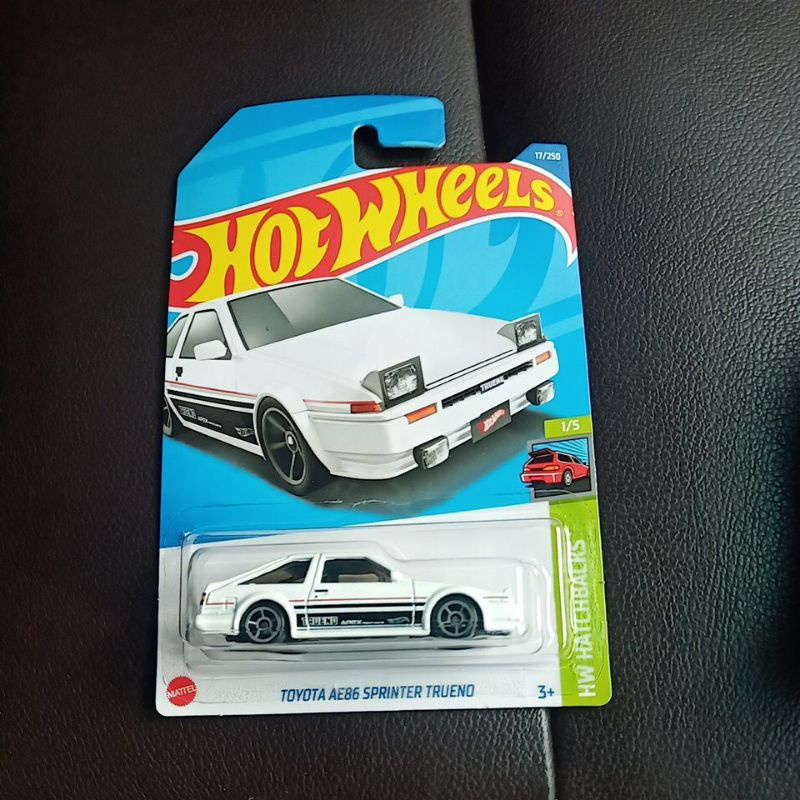 Toyota AE86 Sprinter Trueno Hotwheels Hitam Putih