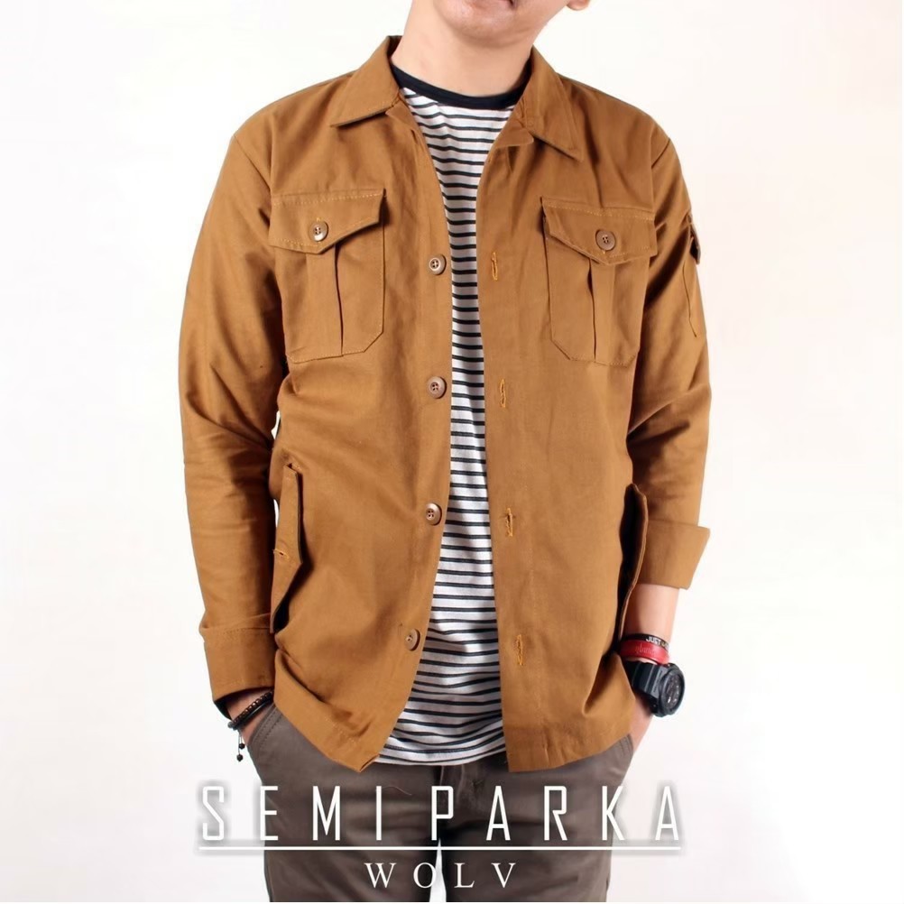 WOLV ORIGINAL JAKET SEMI PARKA CANVAS Jaket pria warna almond rample pocket seri WSP401