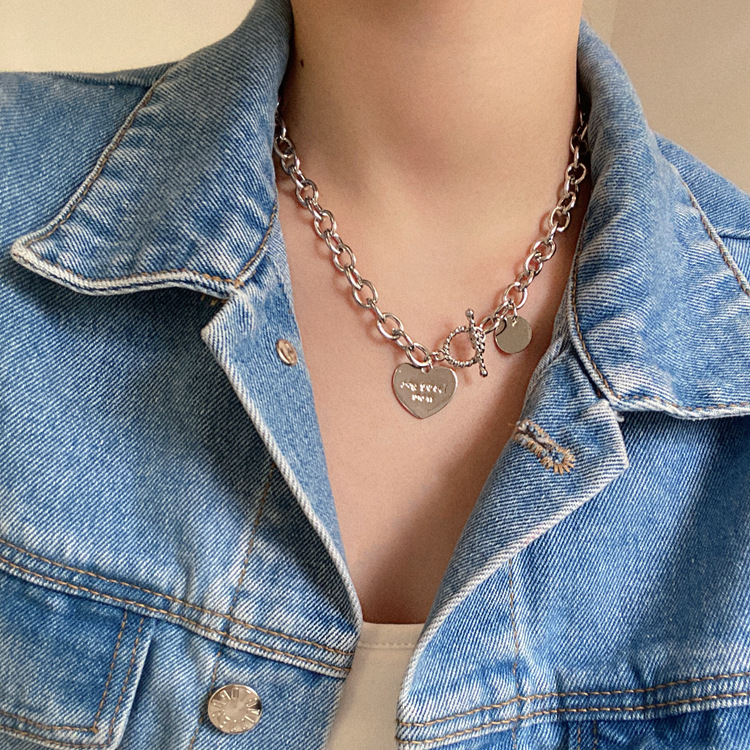 Punk pendant Korea IG Metal Cold Wind Clavicle Chain Female Necklace with Jewelry Love Pendant