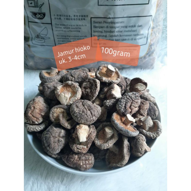 

Jamur Hioko Shitake tipis kering uk 3-4,cm 100gram