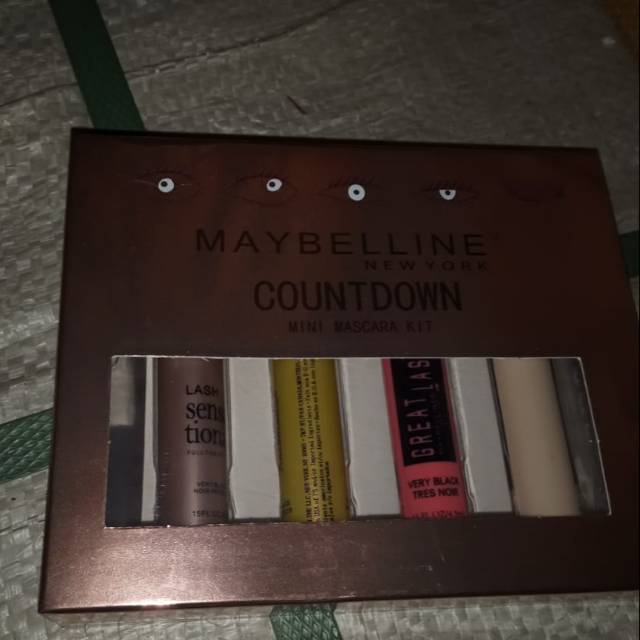 Maybeline mascara countdown